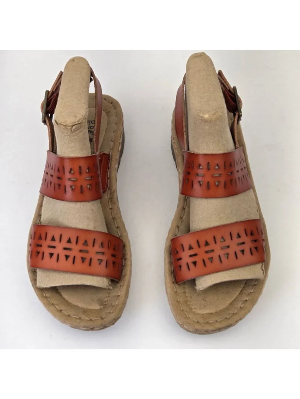 Earth Spirit Meaghan Wedge Laser Cut Strap Sandals Cognac Size 7